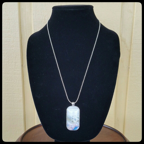 Handcrafted Necklace 'Shore of the Sea' - Picture 2 of 3